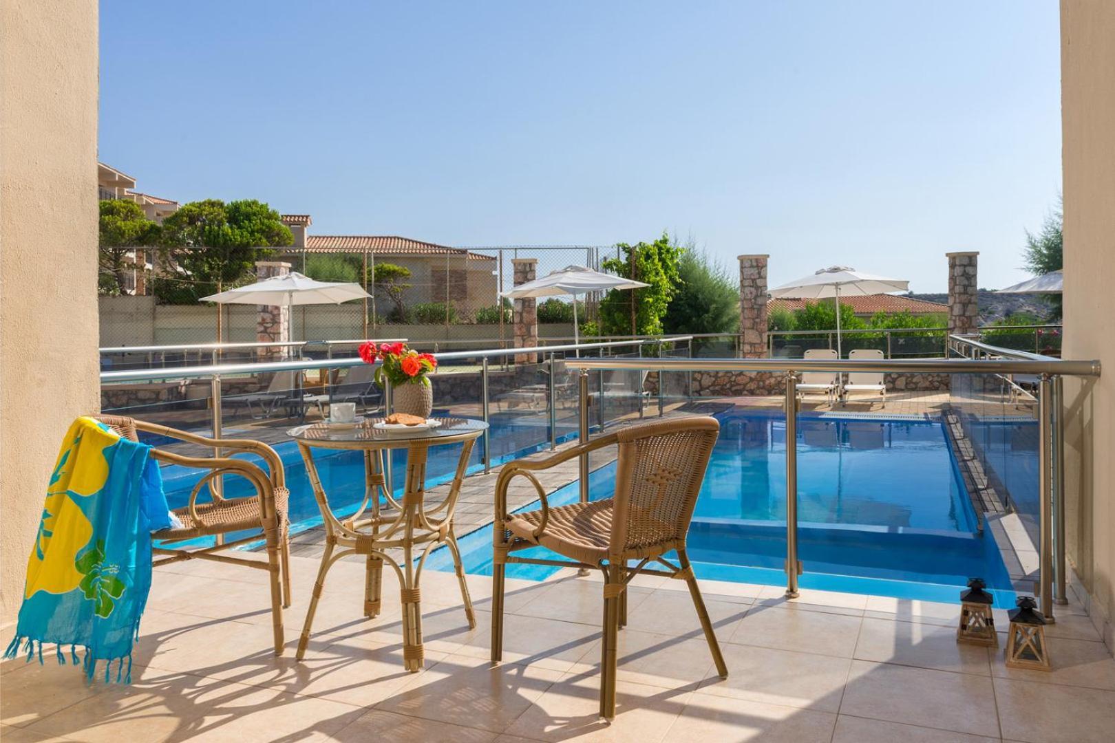 Paralos Rodos Lifestyle Kolymbia Rum bild